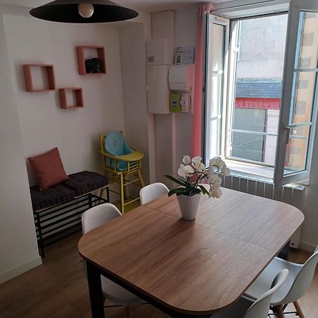 Appartamento Duplex Cosy Et Douillet Ernée Esterno foto