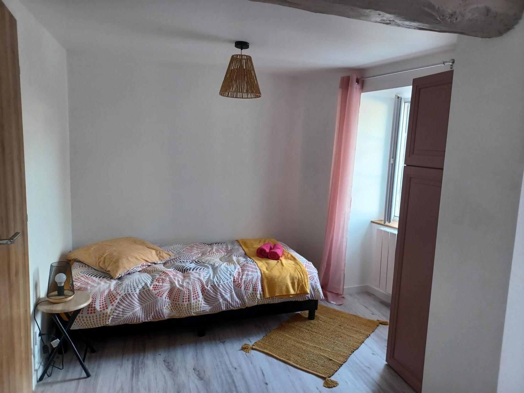 Appartamento Duplex Cosy Et Douillet Ernée Esterno foto